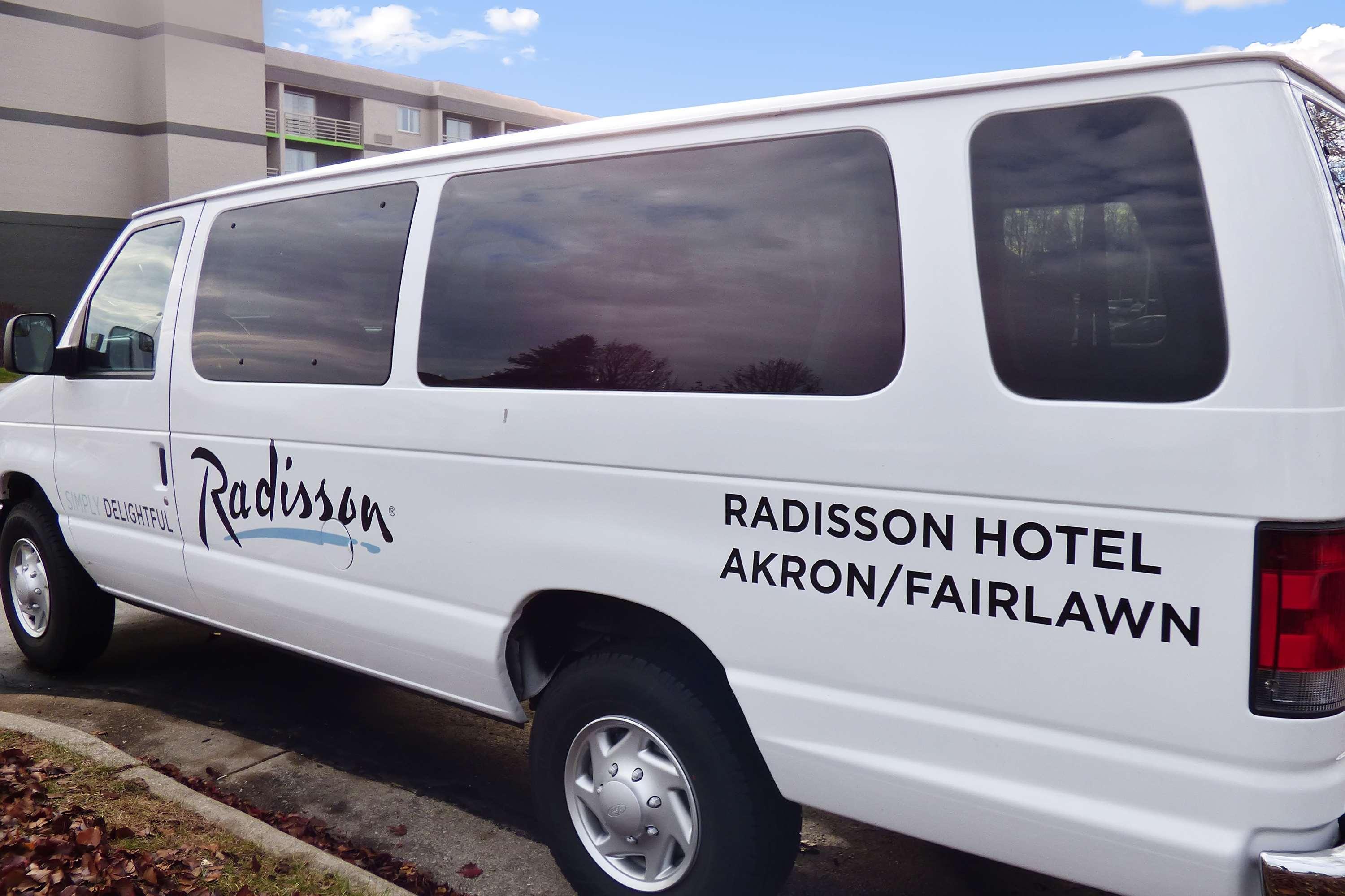Radisson Akron-Fairlawn Copley Montrose Exterior foto